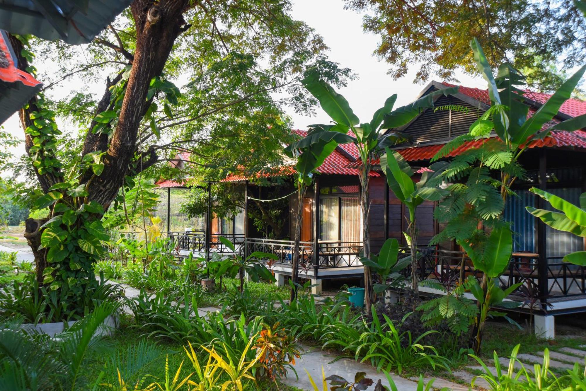 Densy Angkor Bungalow Siem Reap Exterior foto
